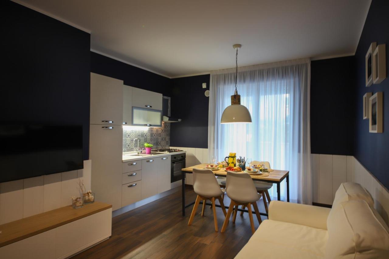 Nilu In Citta - Nuovo Appartamento Con Vista Mare Monopoli Εξωτερικό φωτογραφία